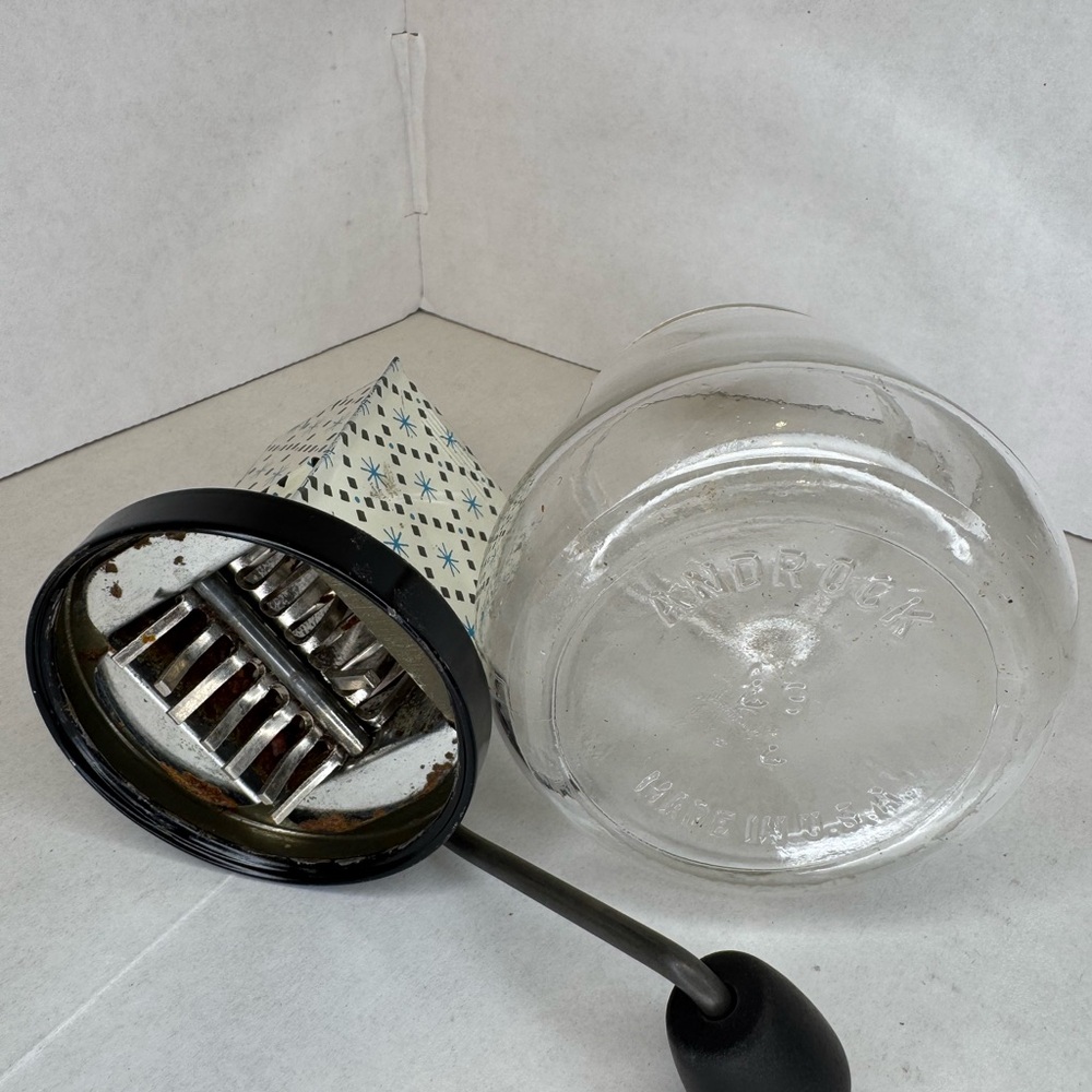 Vintage Nut Chopper 1940’s 1950’s Starburst Pattern - Picture 3 of 6